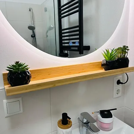 Deine Private Sauna-oase - Infrarot - Bademaentel - Peony 1 * באד וויריסהופן