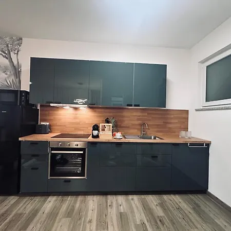 דירה Deine Private Sauna-oase - Infrarot - Bademaentel - Peony 1